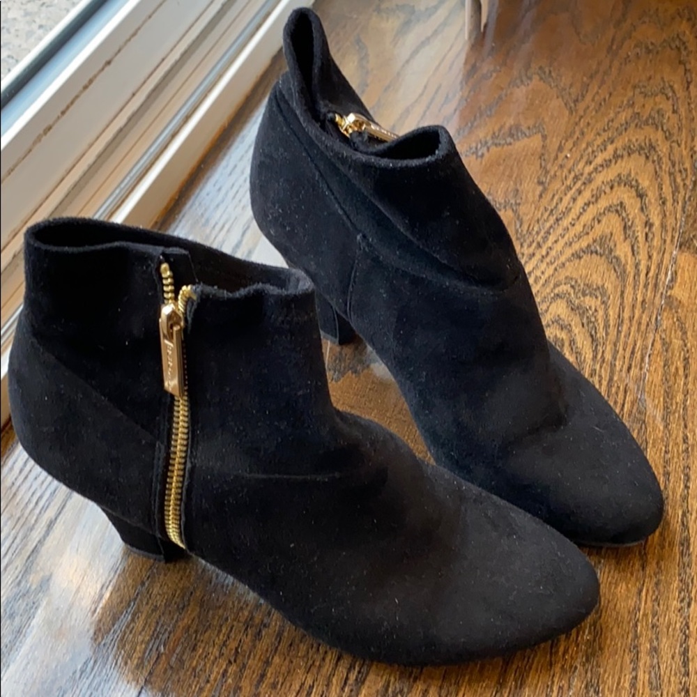 Bcbg black suede booties
